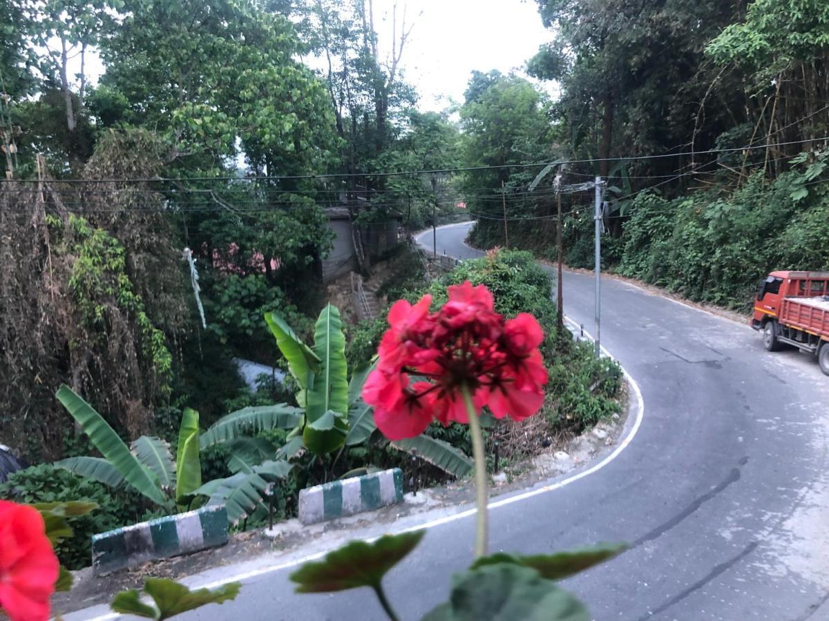 Maple Homestay Kalimpong Zewnętrze zdjęcie